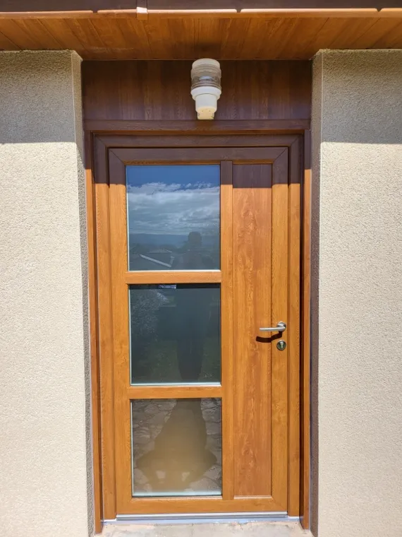 PORTE ENTREE PVC CHENE DORE