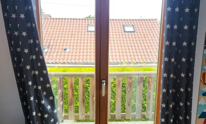 POSE DE FENETRE ET DE VOLET ROULANT SOLAIRE