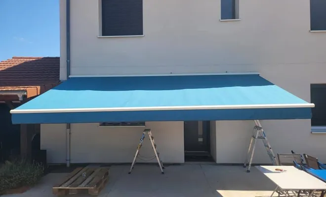 Installation de stores bannes, Roanne, Les Ouvertures Melot
