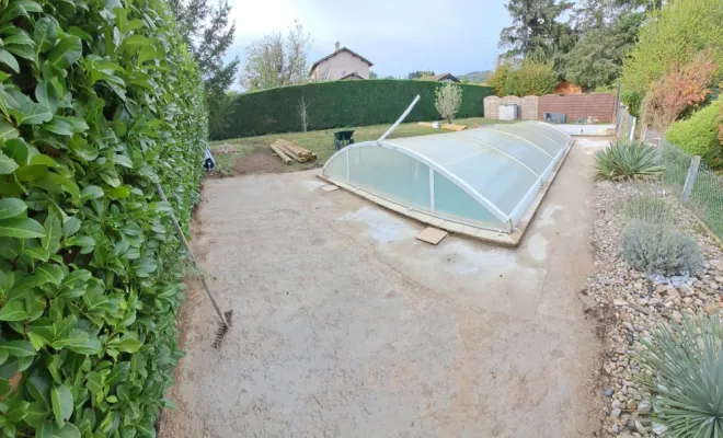 INSTALLATION TERRASSE BOIS EN DOUGLAS SUR RENAISON, Roanne, Les Ouvertures Melot